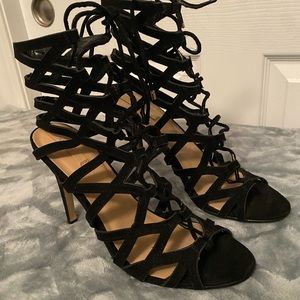Black Aldo tie up heels
